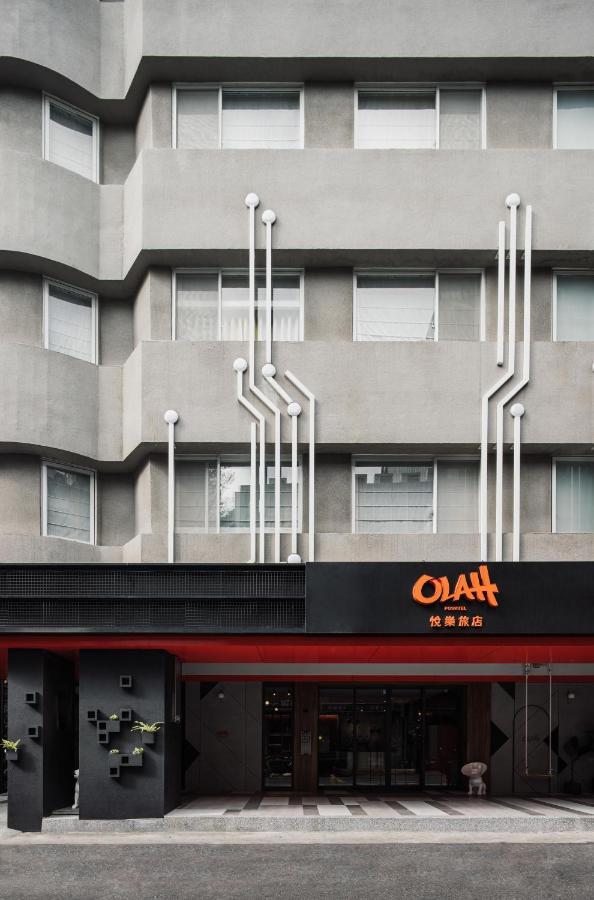 Olah Poshtel - Taichung Station Hotel Bagian luar foto